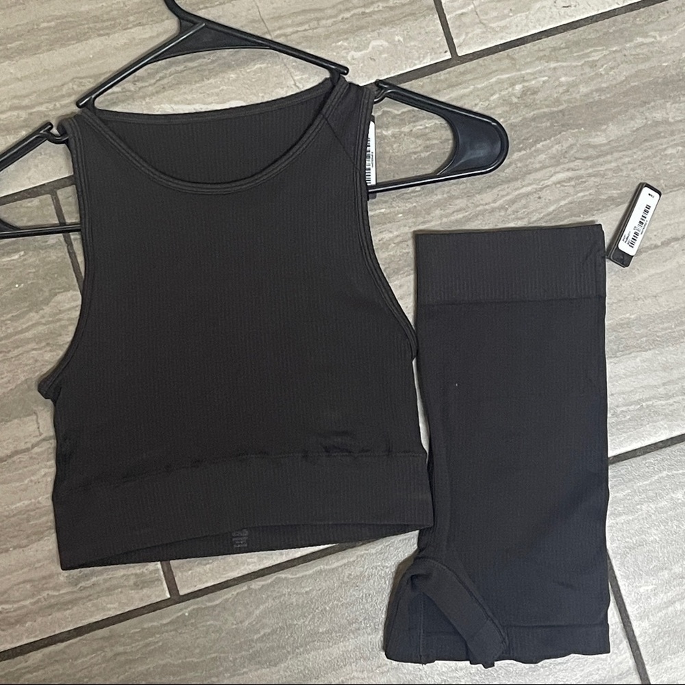 SKIMS SET